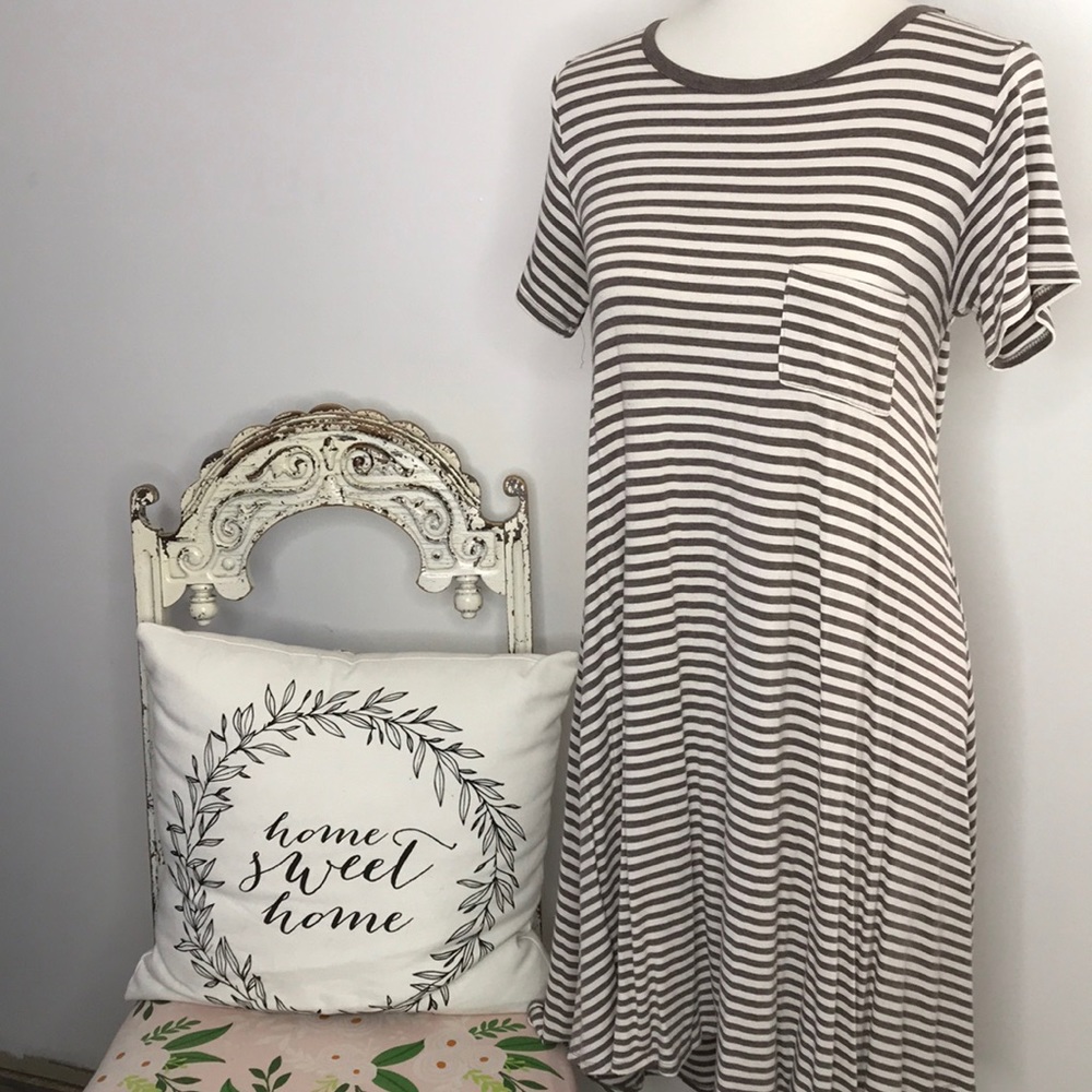 LuLaRoe Carly